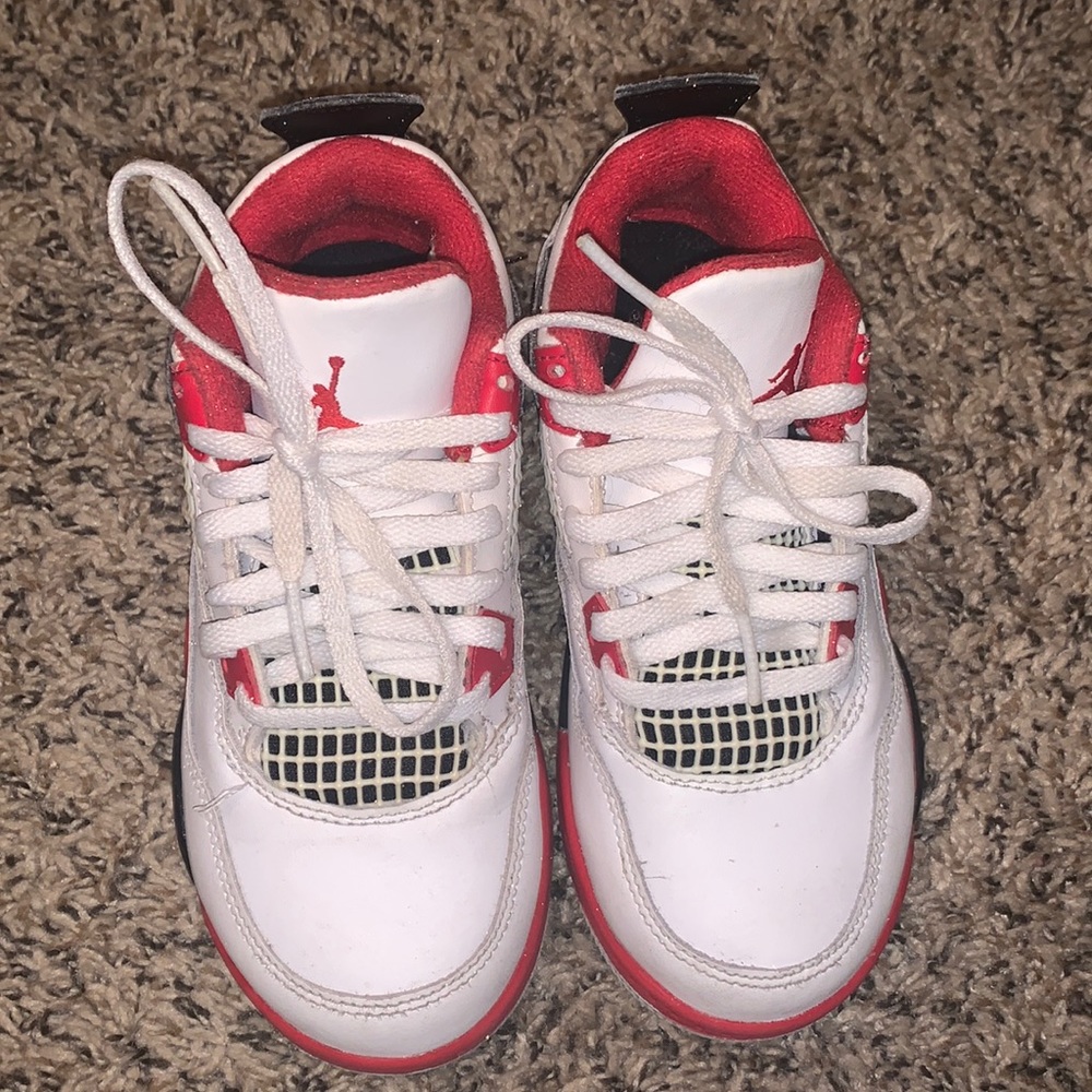 Jordan 4s- 12C